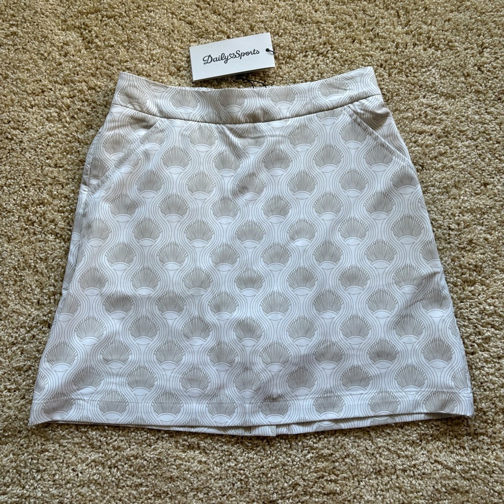 Daily Sports Desert Print Golf Skort Neutral‎ Resort Country Club Size 2